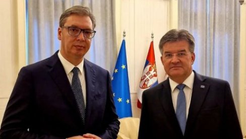 INSISTIRAMO NA POŠTOVANJU MEĐUNARODNOG PRAVA: Predsednik Vučić sa Lajčakom razgovarao o dijalogu Beograda i Prištine