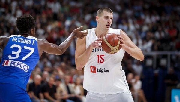 НАКОН ЈАНИСА ОТПАО ЈОШ ЈЕДАН АДЕТОКУМБО: Костас због повреде не игра на Мундобаскету НАКОН ЈАНИСА ОТПАО ЈОШ ЈЕДАН АДЕТОКУМБО: Костас због повреде не игра на Мундобаскету