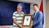 Мировићу додељена најпрестижнија награда Удружења књижевника Црне Горе – „Немањин жиг Мировићу додељена најпрестижнија награда Удружења књижевника Црне Горе – „Немањин жиг