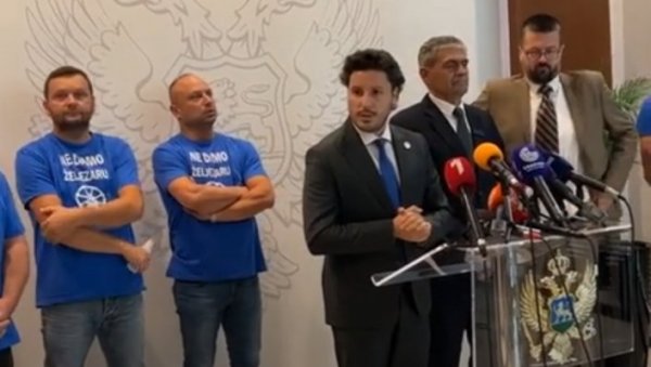 ДЕСЕТ ОДСТО АКЦИЈА ЕПЦГ ЗА ЖЕЛЕЗАРУ: Електропривреда ће уз подршку Владе да преузме никшићку фабрику, чека се званична одлука ДЕСЕТ ОДСТО АКЦИЈА ЕПЦГ ЗА ЖЕЛЕЗАРУ: Електропривреда ће уз подршку Владе да преузме никшићку фабрику, чека се званична одлука