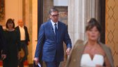 УСКОРО ЋЕМО НАПРАВИТИ ПЛАН Вучић: Даћемо попуст онима који уштеде струју УСКОРО ЋЕМО НАПРАВИТИ ПЛАН Вучић: Даћемо попуст онима који уштеде струју