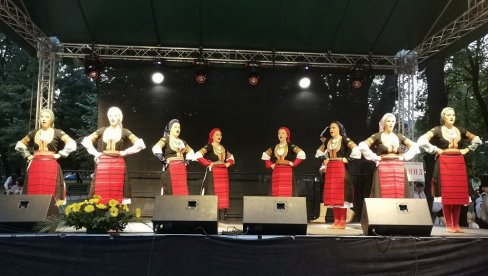BOGAT PROGRAM MANIFESTACIJE DANI VRANJA: Ana Bekuta, Milica Pavlović, Piloti i Angelina … BOGAT PROGRAM MANIFESTACIJE DANI VRANJA: Ana Bekuta, Milica Pavlović, Piloti i Angelina …