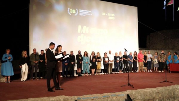 СТРИЦУ ГРАН-ПРИ: Доделом награда завршен 35. Херцегновски филмски фестивал СТРИЦУ ГРАН-ПРИ: Доделом награда завршен 35. Херцегновски филмски фестивал
