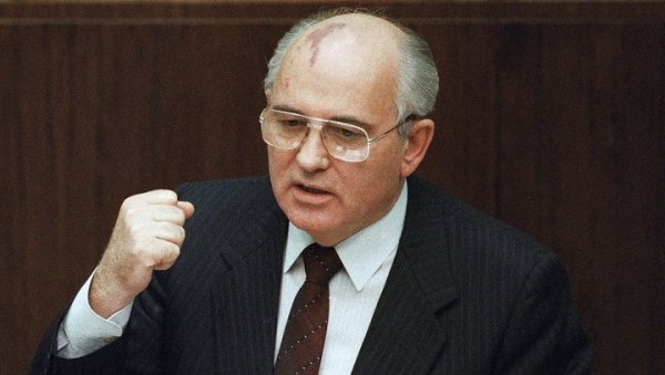 СВЕТСКИ ЛИДЕРИ СЕ ОПРАШТАЈУ ОД ГОРБАЧОВА: Ево шта су о њему рекли Бајден, Кисинџер, Макрон СВЕТСКИ ЛИДЕРИ СЕ ОПРАШТАЈУ ОД ГОРБАЧОВА: Ево шта су о њему рекли Бајден, Кисинџер, Макрон