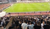 КОРЕОГРАФИЈЕ НА ОБЕ ТРИБИНЕ: Гробари и делије обележиле почетак дербија (ВИДЕО) КОРЕОГРАФИЈЕ НА ОБЕ ТРИБИНЕ: Гробари и делије обележиле почетак дербија (ВИДЕО)