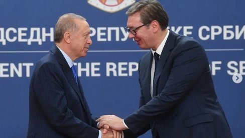 ЕРДОГАН ЧЕСТИТАО ВУЧИЋУ: Народ цени све што у континуитету чините за благостање и развој ваше земље ЕРДОГАН ЧЕСТИТАО ВУЧИЋУ: Народ цени све што у континуитету чините за благостање и развој ваше земље