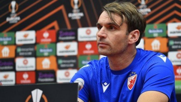 МИЛОЈЕВИЋ О СУКОБУ КАНГЕ И БУКАРИЈА: Звездин тренер открио шта се десило у свлачионици, посебно га заболела једна ствар МИЛОЈЕВИЋ О СУКОБУ КАНГЕ И БУКАРИЈА: Звездин тренер открио шта се десило у свлачионици, посебно га заболела једна ствар
