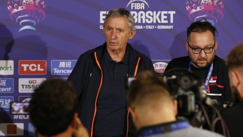 SVETISLAV PEŠIĆ BESAN: Niko me nije zvao nakon Eurobasketa, rekli su da sam dementan... SVETISLAV PEŠIĆ BESAN: Niko me nije zvao nakon Eurobasketa, rekli su da sam dementan...