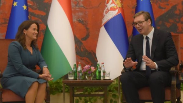 ВУЧИЋ: Захвални смо Мађарској што нам је омогућила да користимо њихова складишта гаса ВУЧИЋ: Захвални смо Мађарској што нам је омогућила да користимо њихова складишта гаса