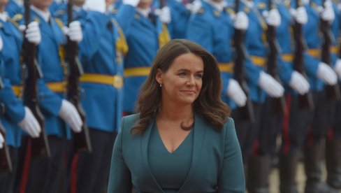 МАЂАРСКА ПРЕДСЕДНИЦА ПОДНЕЛА ОСТАВКУ: Каталин Новак одлази са функције након што је помиловала човека осуђеног за прикривање злочина МАЂАРСКА ПРЕДСЕДНИЦА ПОДНЕЛА ОСТАВКУ: Каталин Новак одлази са функције након што је помиловала човека осуђеног за прикривање злочина
