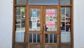 ПОЗИТИВНО И ШЕСТОРО ДЕЦЕ: На југу 59 новозаражених, половина из Врања ПОЗИТИВНО И ШЕСТОРО ДЕЦЕ: На југу 59 новозаражених, половина из Врања