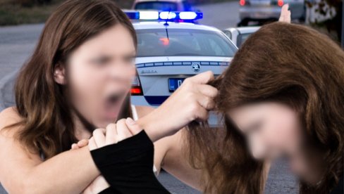 ВРШЊАЧКО НАСИЉЕ У ЗЕМУНУ: Потукле се девојке - Док је удара, друга виче добро је (ВИДЕО) ВРШЊАЧКО НАСИЉЕ У ЗЕМУНУ: Потукле се девојке - Док је удара, друга виче добро је (ВИДЕО)