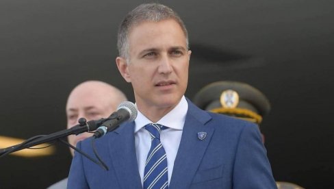 MINISTAR STEFANOVIĆ: Neka Hrvatska stisne petlju i otvoreno kaže da joj smetaju Srbija i Vučić MINISTAR STEFANOVIĆ: Neka Hrvatska stisne petlju i otvoreno kaže da joj smetaju Srbija i Vučić