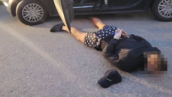 АКЦИЈА ПАНЧЕВАЧКЕ ПОЛИЦИЈЕ: Ухапшени у туђој кући АКЦИЈА ПАНЧЕВАЧКЕ ПОЛИЦИЈЕ: Ухапшени у туђој кући