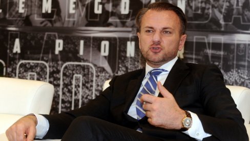 ОСТОЈА МИЈАИЛОВИЋ СМЕЊЕН: Ево ко је нови председник ЈСД Партизан ОСТОЈА МИЈАИЛОВИЋ СМЕЊЕН: Ево ко је нови председник ЈСД Партизан
