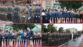 PROMOVISANI NAJMLAĐI OFICIRI VOJSKE SRBIJE: Svečanosti ispred Skupštine prisustvovao i predsednik Vučić (FOTO/VIDEO) PROMOVISANI NAJMLAĐI OFICIRI VOJSKE SRBIJE: Svečanosti ispred Skupštine prisustvovao i predsednik Vučić (FOTO/VIDEO)