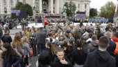 PONOSNI NA SINOVE I KĆERI: Rodbina i prijatelji iz cele Srbije došli da podrže mlade kadete (FOTO)