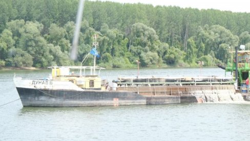 INSPEKTORI HITNO IZAŠLI NA DUNAV: Utvrđuju pet lokacija povezanih sa nezgodom, evo i zašto INSPEKTORI HITNO IZAŠLI NA DUNAV: Utvrđuju pet lokacija povezanih sa nezgodom, evo i zašto