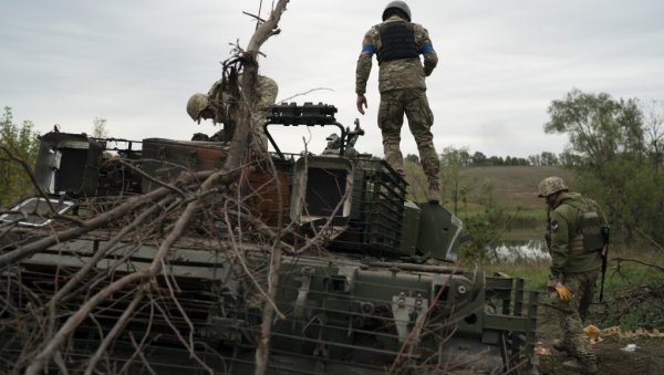 ФОН ДЕР ЛАЈЕН И ТРАС:Руска инвазија доживљава неуспех ФОН ДЕР ЛАЈЕН И ТРАС:Руска инвазија доживљава неуспех
