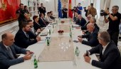 НОВИ ПОРАЗ ЂУКАНОВИЋА: Мило понижен као никада до сада - Лекић добио потребне потписе НОВИ ПОРАЗ ЂУКАНОВИЋА: Мило понижен као никада до сада - Лекић добио потребне потписе