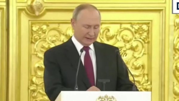 МОСКВА ТРАЖИ ХИТАН САСТАНАК САВЕТА БЕЗБЕДНОСТИ: Расту тензије због напада на Црноморску флоту МОСКВА ТРАЖИ ХИТАН САСТАНАК САВЕТА БЕЗБЕДНОСТИ: Расту тензије због напада на Црноморску флоту