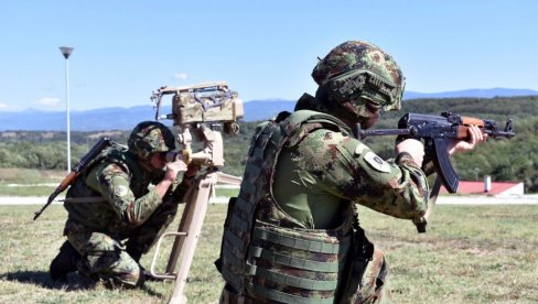 MINISTARSTVO ODBRANE: Novi tim Vojske Srbije u misiji Evropske unije u Somaliji MINISTARSTVO ODBRANE: Novi tim Vojske Srbije u misiji Evropske unije u Somaliji
