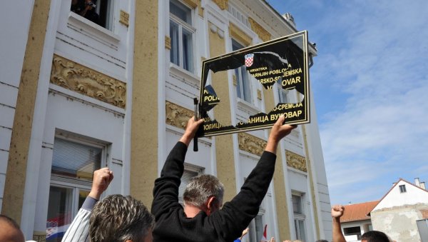 ОСТВАРЕН ТУЂМАНОВ САН О ТРИ ОДСТО СРБА: Последњи попис у Хрватској нашим сународницима покренуо лавину проблема у остваривању права