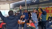 ТЕШКЕ ПРОВОКАЦИЈЕ: Црногорци опет скандирали Босанцима Бурек са сиром (ВИДЕО) ТЕШКЕ ПРОВОКАЦИЈЕ: Црногорци опет скандирали Босанцима Бурек са сиром (ВИДЕО)