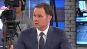 СИНИША МАЛИ О ЕКОНОМСКОЈ СИТУАЦИЈИ У СРБИЈИ: Држава чврсто стоји на обе ноге СИНИША МАЛИ О ЕКОНОМСКОЈ СИТУАЦИЈИ У СРБИЈИ: Држава чврсто стоји на обе ноге
