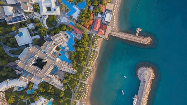 ТОПЛА ДОБРОДОШЛИЦА ПРЕЛЕПОГ КЕМЕРА: Ако вас је јесен изненадила, ми знамо где је још увек идеално време за летовање ТОПЛА ДОБРОДОШЛИЦА ПРЕЛЕПОГ КЕМЕРА: Ако вас је јесен изненадила, ми знамо где је још увек идеално време за летовање