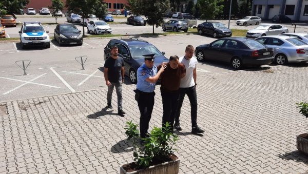 ЗА УБИСТВО СЕСТРЕ 20 ГОДИНА ЗАТВОРА: Бањалучки суд пресудио у случају Котор варош ЗА УБИСТВО СЕСТРЕ 20 ГОДИНА ЗАТВОРА: Бањалучки суд пресудио у случају Котор варош