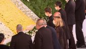 NOVOSTI U JAPANU: Sahranjen Šinzo Abe, premijerka Ana Brnabić prisustvovala ceremoniji (FOTO/VIDEO) NOVOSTI U JAPANU: Sahranjen Šinzo Abe, premijerka Ana Brnabić prisustvovala ceremoniji (FOTO/VIDEO)