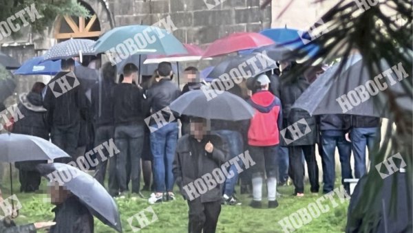 ОН ЈЕ НАЈМИСТЕРИОЗНИЈИ ЧЛАН ШКАЉАРСКОГ КЛАНА: О њему нико ништа не зна већ 11 година, а за то време огласио се два пута (ФОТО) ОН ЈЕ НАЈМИСТЕРИОЗНИЈИ ЧЛАН ШКАЉАРСКОГ КЛАНА: О њему нико ништа не зна већ 11 година, а за то време огласио се два пута (ФОТО)