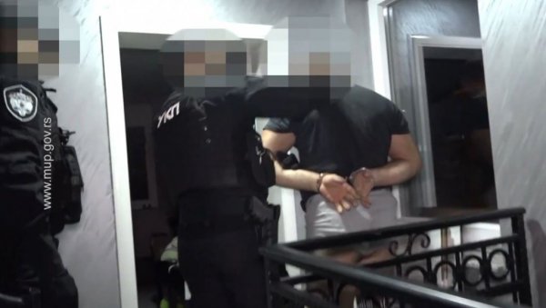 РЕАГОВАЊЕ МУП СРБИЈЕ НА ИЗВЕШТАЈ ЦПТ: Рад полиције је јаван, грађани да пријаве свако незаконито поступање РЕАГОВАЊЕ МУП СРБИЈЕ НА ИЗВЕШТАЈ ЦПТ: Рад полиције је јаван, грађани да пријаве свако незаконито поступање