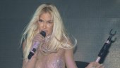 SIŠLA SA BINE, PA RASPAMETILA SVE: Nataša Bekvalac zapevala čuveni Cecin hit (VIDEO) SIŠLA SA BINE, PA RASPAMETILA SVE: Nataša Bekvalac zapevala čuveni Cecin hit (VIDEO)