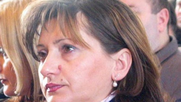 ИЗБОР ЛИЧНОСТИ ЗА ПОНОС ЛОЗНИЦЕ: Награда „Добринка Биба Мирковић-личност Лознице за понос“ постхумно Зорици Вишњић ИЗБОР ЛИЧНОСТИ ЗА ПОНОС ЛОЗНИЦЕ: Награда „Добринка Биба Мирковић-личност Лознице за понос“ постхумно Зорици Вишњић