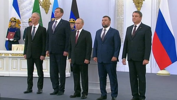 ЧЛАН ДРЖАВНЕ ДУМЕ РУСИЈЕ: Сигуран сам да припајање четири региона није последња фаза у процесу враћања наших историјских земаља ЧЛАН ДРЖАВНЕ ДУМЕ РУСИЈЕ: Сигуран сам да припајање четири региона није последња фаза у процесу враћања наших историјских земаља