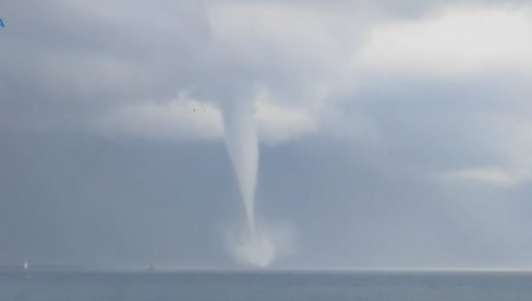 PIJAVICA KOD ISTRE: Nevreme stiglo u Hrvatsku (VIDEO)