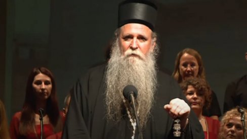MITROPOLIT JOANIKIJE: Da se ovakve nesreće više ne događaju srpskom narodu MITROPOLIT JOANIKIJE: Da se ovakve nesreće više ne događaju srpskom narodu