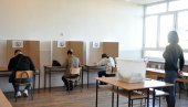 ЗАТВОРЕНА БИРАЛИШТА У БИХ: Први, незванични резултати у 21х - прелиминарни у поноћ ЗАТВОРЕНА БИРАЛИШТА У БИХ: Први, незванични резултати у 21х - прелиминарни у поноћ