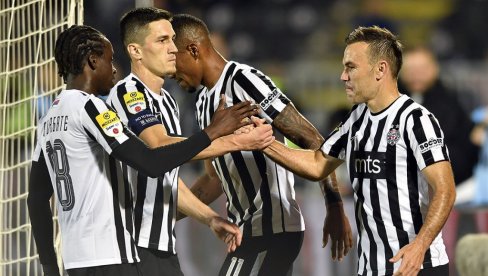 PARTIZAN BI KAO ZVEZDA 2017. GODINE: Parni valjak u Nemačkoj merka prvi trijumf u Ligi konferencije PARTIZAN BI KAO ZVEZDA 2017. GODINE: Parni valjak u Nemačkoj merka prvi trijumf u Ligi konferencije