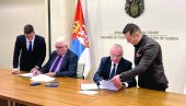 INOVACIJAMA DO KONKURENTNOSTI: Spoj privrede, medicine i farmacije INOVACIJAMA DO KONKURENTNOSTI: Spoj privrede, medicine i farmacije