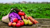 ПРИРОДА НАМ ДАРУЈЕ: Петнаест намирница које чувају срце и крвне судове ПРИРОДА НАМ ДАРУЈЕ: Петнаест намирница које чувају срце и крвне судове
