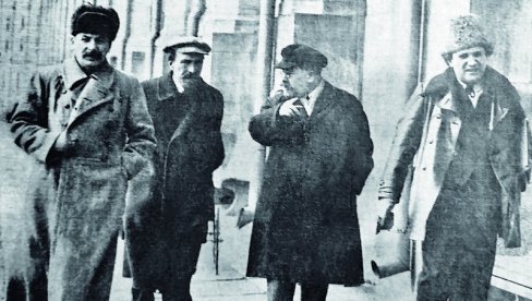 IGNORISANJE INTERESA SRPSKOG NARODA: Strategija Kominterne o nacionalnom pitanju građena na Staljinovoj doktrini IGNORISANJE INTERESA SRPSKOG NARODA: Strategija Kominterne o nacionalnom pitanju građena na Staljinovoj doktrini