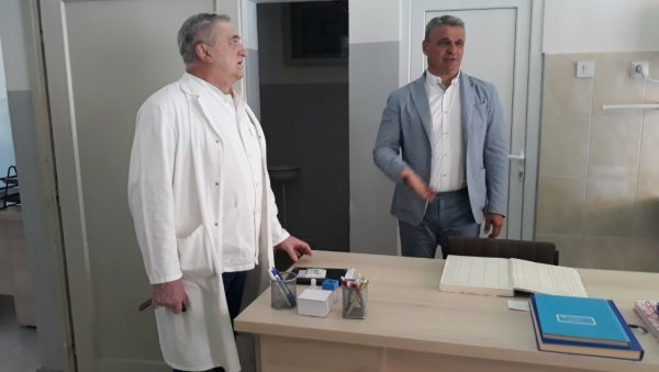 ЛЕЧЕ И - ЗАРАЂУЈУ: Чачански дом здравља ни пандемија није омела у постизању одличних пословних резултата ЛЕЧЕ И - ЗАРАЂУЈУ: Чачански дом здравља ни пандемија није омела у постизању одличних пословних резултата