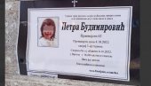 ОГЛАСИЛА СЕ МАЈКА УБИЈЕНЕ ДЕВОЈЧИЦЕ: Сузана на друштвеним мрежама објавила умрлицу ОГЛАСИЛА СЕ МАЈКА УБИЈЕНЕ ДЕВОЈЧИЦЕ: Сузана на друштвеним мрежама објавила умрлицу