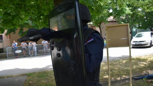 ОПРЕЗ: Полиција најавила бојево гађање у Владичином Хану