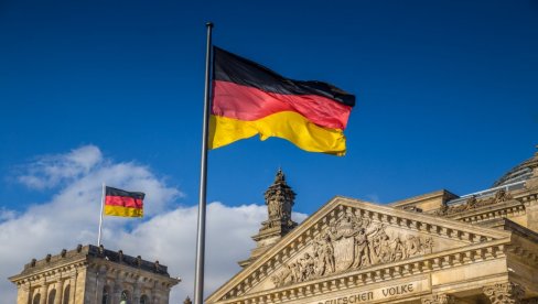 BERLIN DOSTIGAO REKORDNI JAVNI DUG: Svaki Nemac duguje 28.000 evra