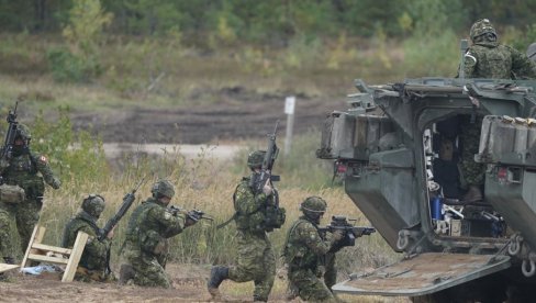 ŠEF VOJNOG KOMITETA NATO-A: Spremni smo za sukob s Rusijom (VIDEO)