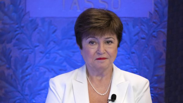 ДИРЕКТОРКА ММФ-А ПРОГНОЗИРА ТЕШКУ БУДУЋНОСТ: Наше прогнозе указују на немилосрдну комбинацију ниског раста и високог дуга ДИРЕКТОРКА ММФ-А ПРОГНОЗИРА ТЕШКУ БУДУЋНОСТ: Наше прогнозе указују на немилосрдну комбинацију ниског раста и високог дуга